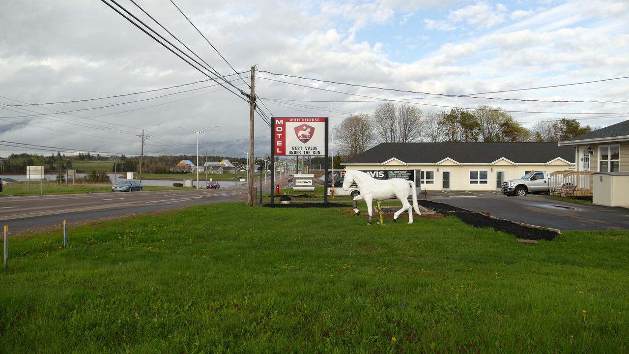 The White Horse Motel Cornwall Ngoại thất bức ảnh