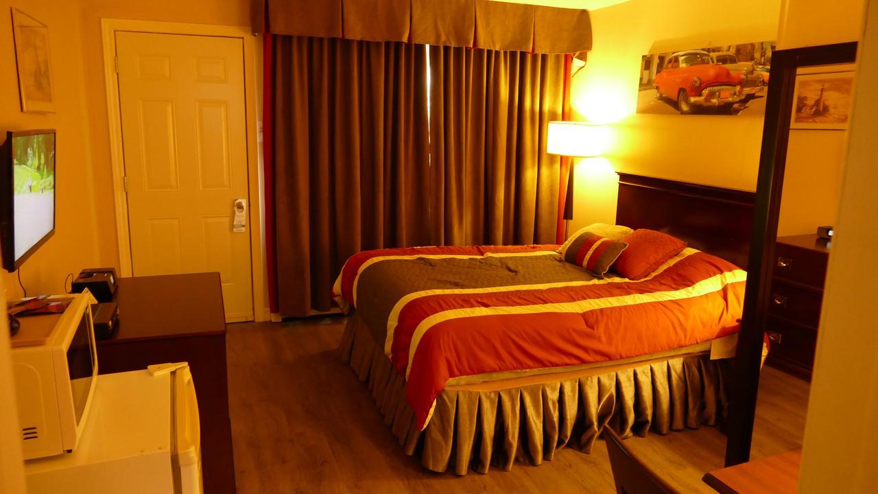 The White Horse Motel Cornwall Ngoại thất bức ảnh